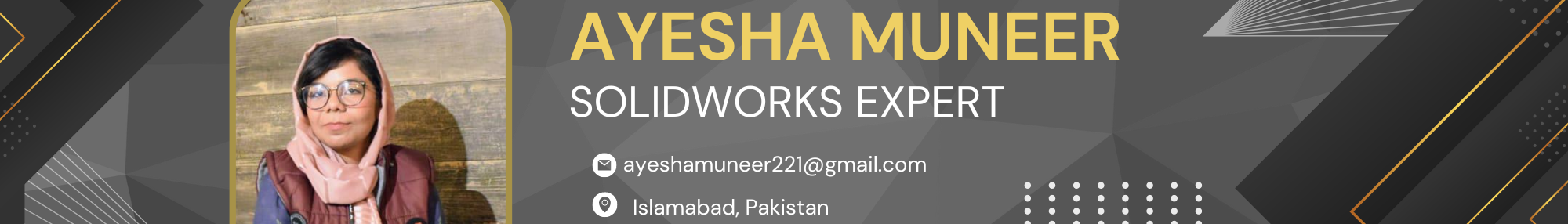 Ayesha Muneer's profile banner
