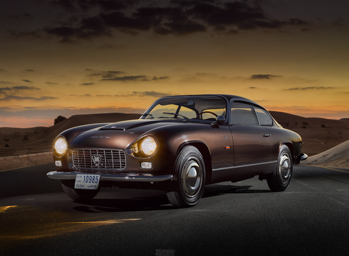 classics classiccars automotive   lighting automotivephotogrphy creativephotography dubaiphotographer