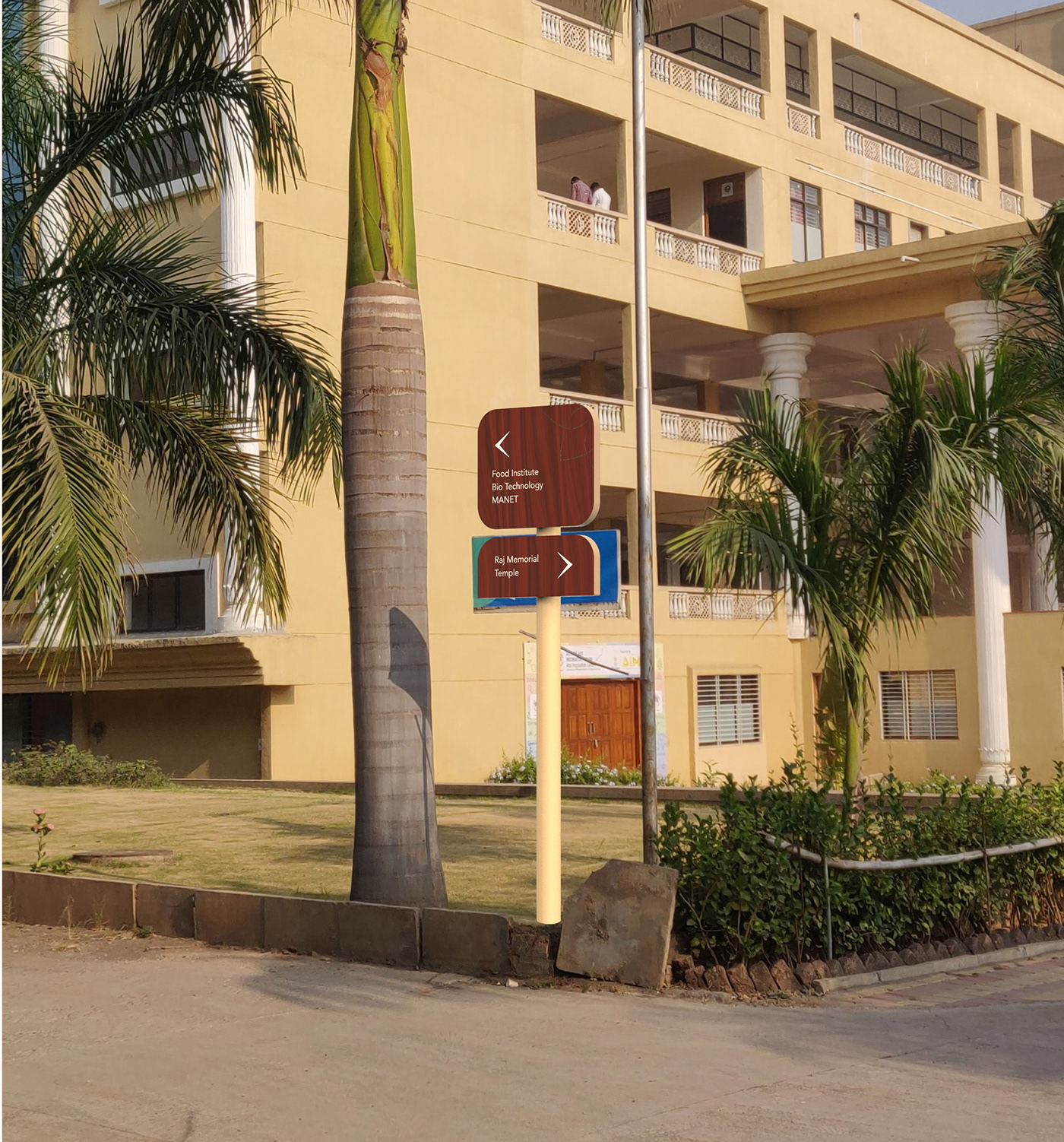 campus directional outdoor signage Signage system design University wayfinding