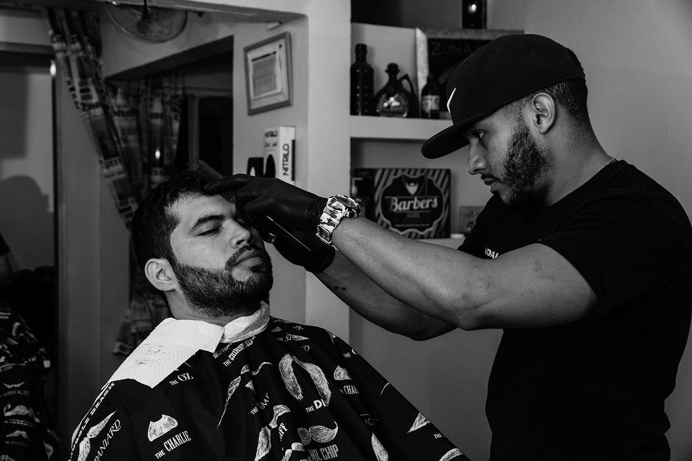 branding  barber shop Diseño de Interiores barberia art direction  logo marcas Corporate Design