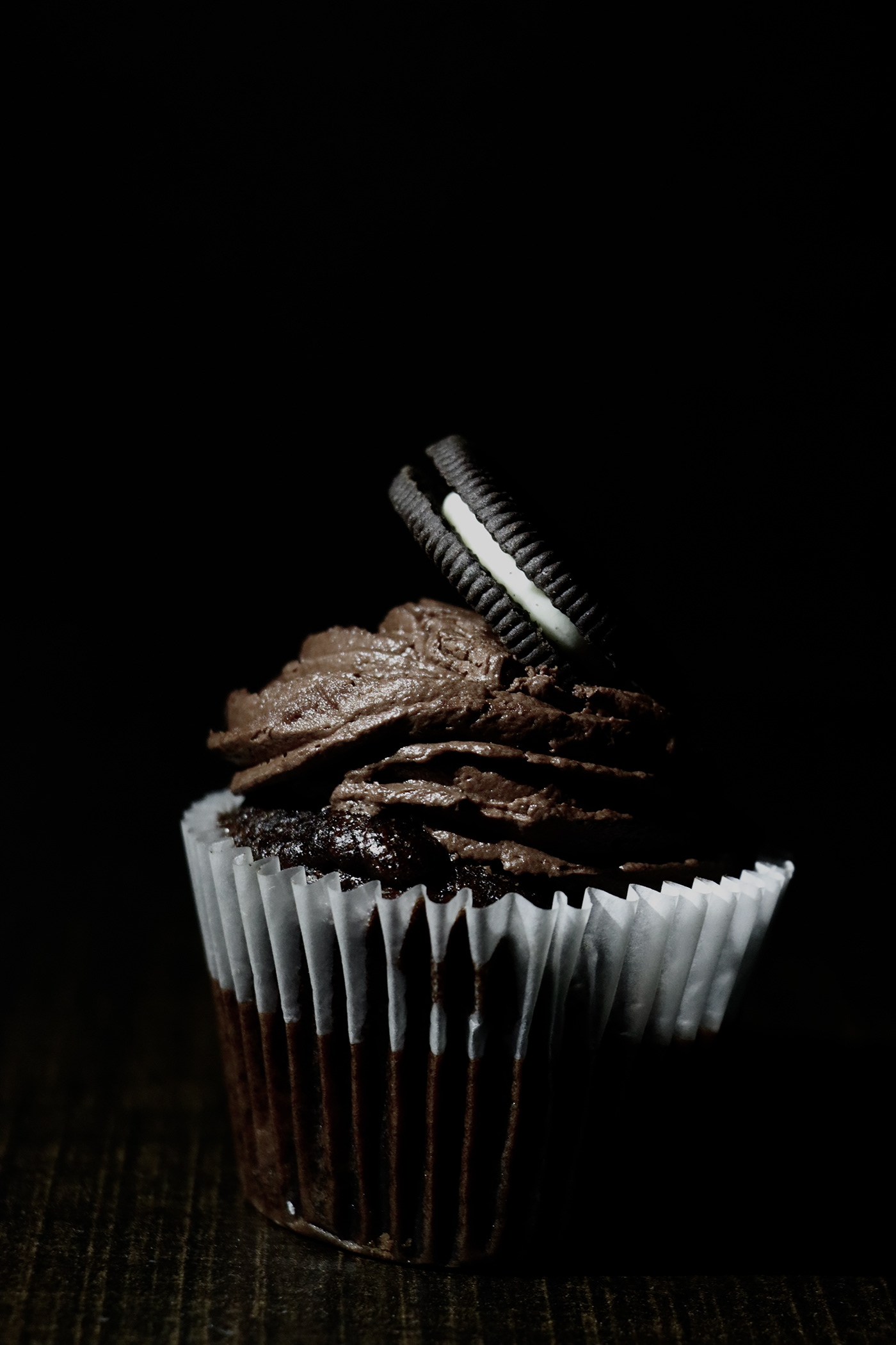 black and white cupcakes food photography Photography 