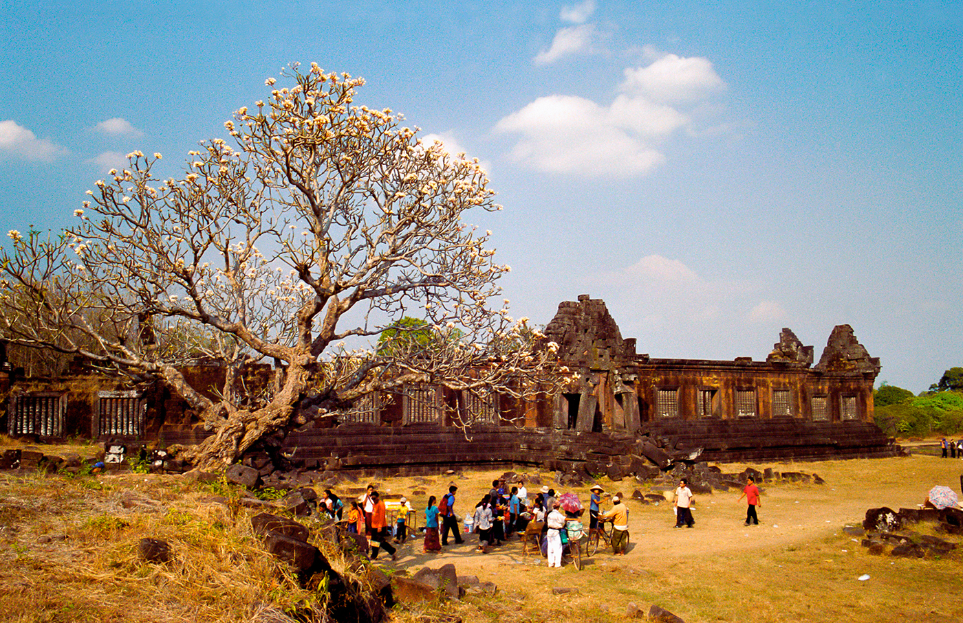 emilio navarino Laos Champasak Wat Phu temple asia south East Travel monk buddhism
