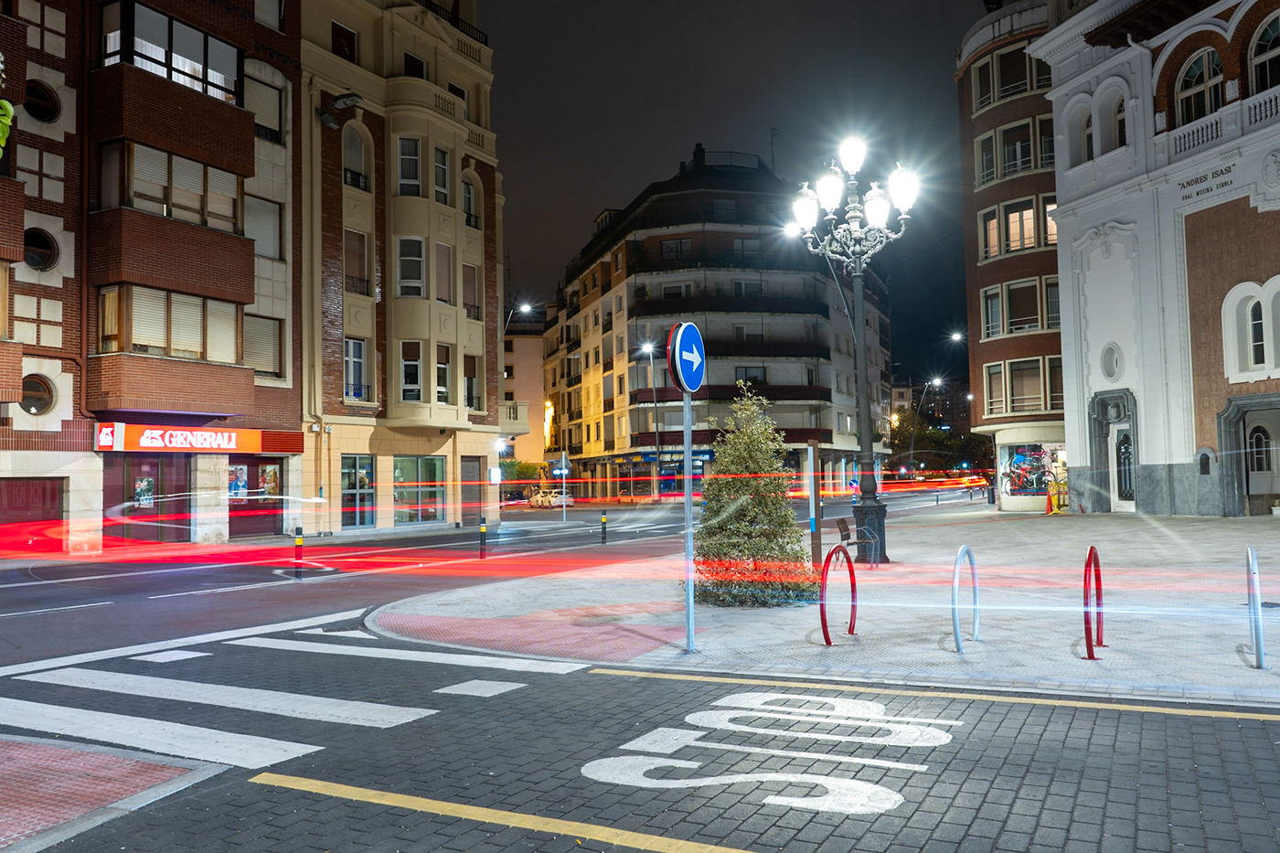 night photography long exposure sony alpha street photography spain Europe lightroom wacom basque country getxo