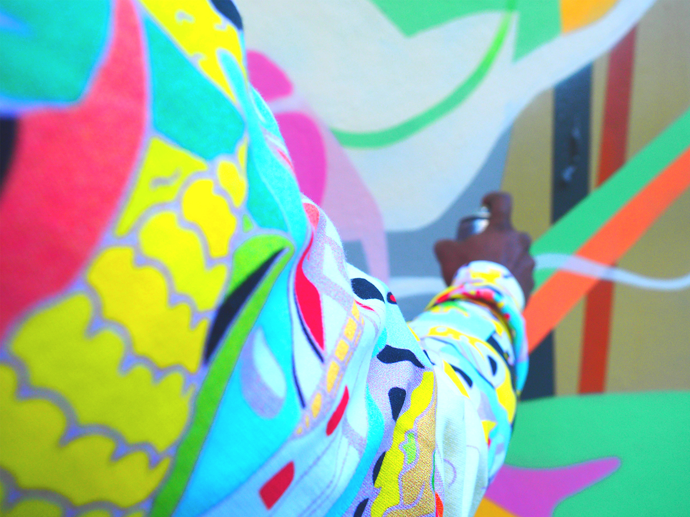 bongang Murals colors speak louder than words line interior design  abstract freestyle HAND LETTERING montana spraypaint