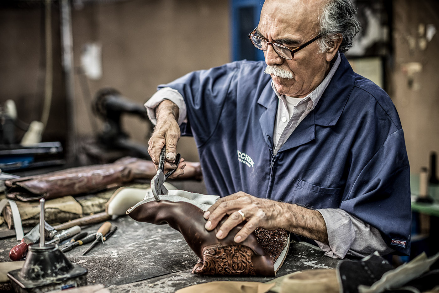 bootmaker cowboy boots Craftsman handcrafted handmade