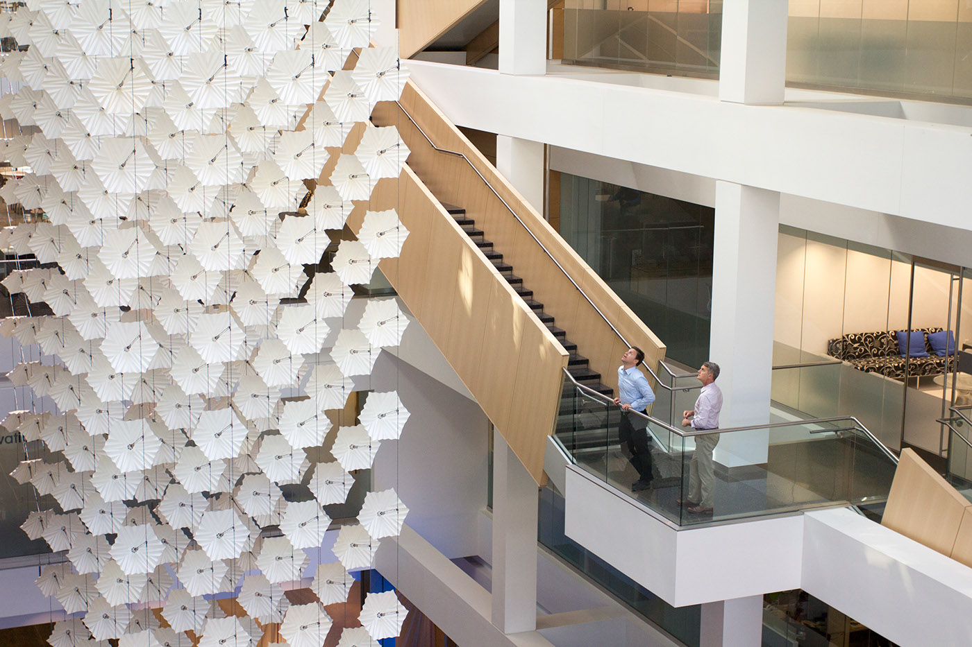 Sosolimited kinetic sculpture diffusion choir birds Nature installation