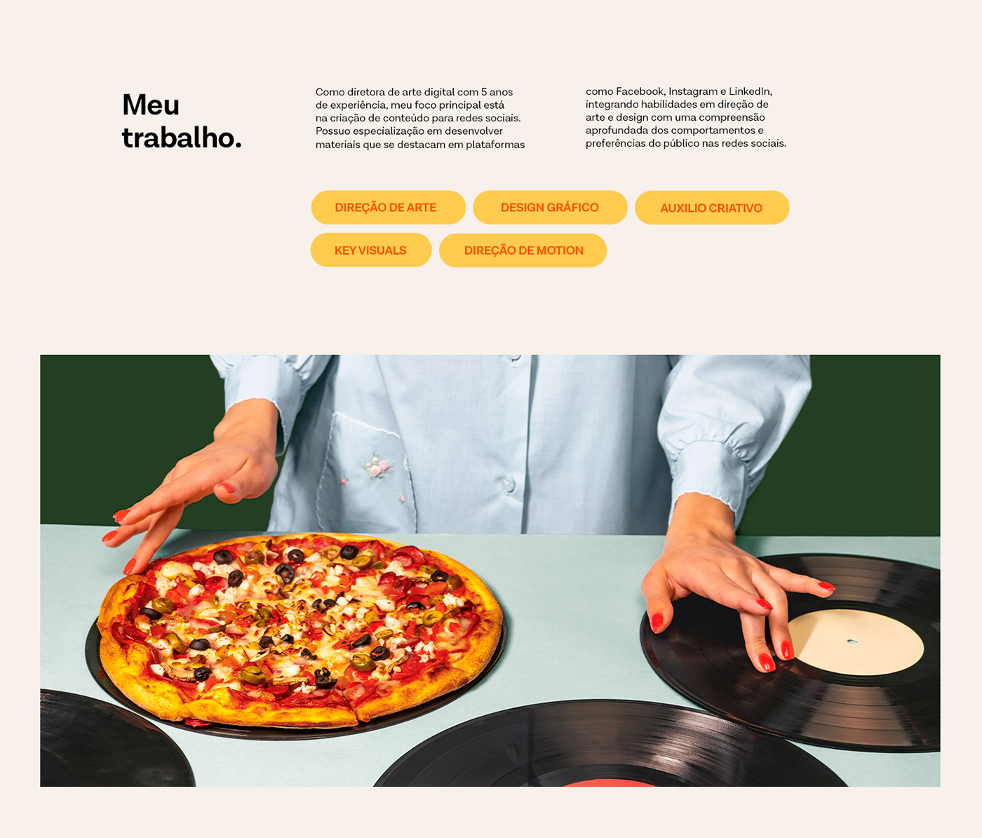 design Food  instagram Retro social media Supermarket graphic design  visual identity brand identity visual