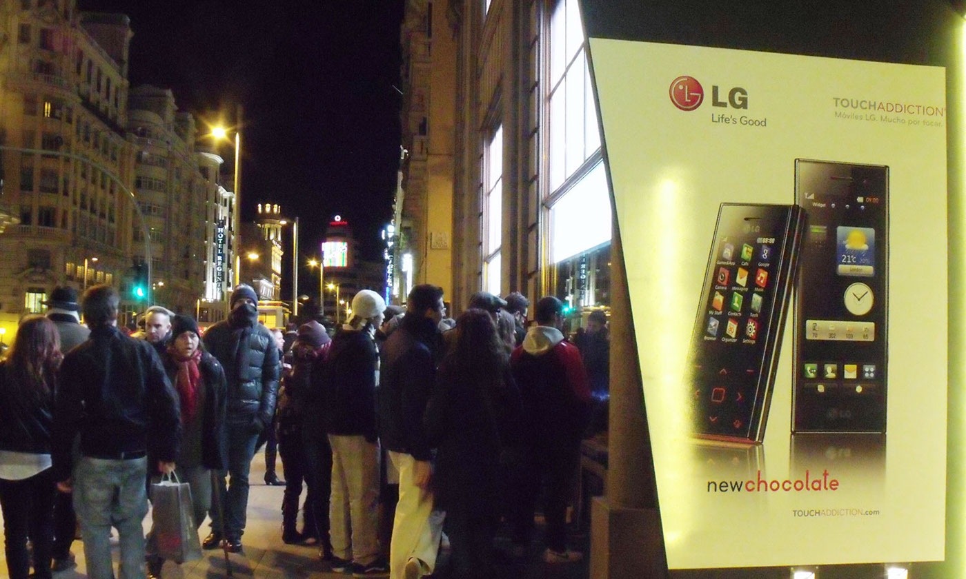 escaparatismo lg touch mobile Arena Plumas Telefonica flagship Experiencie newchocolate