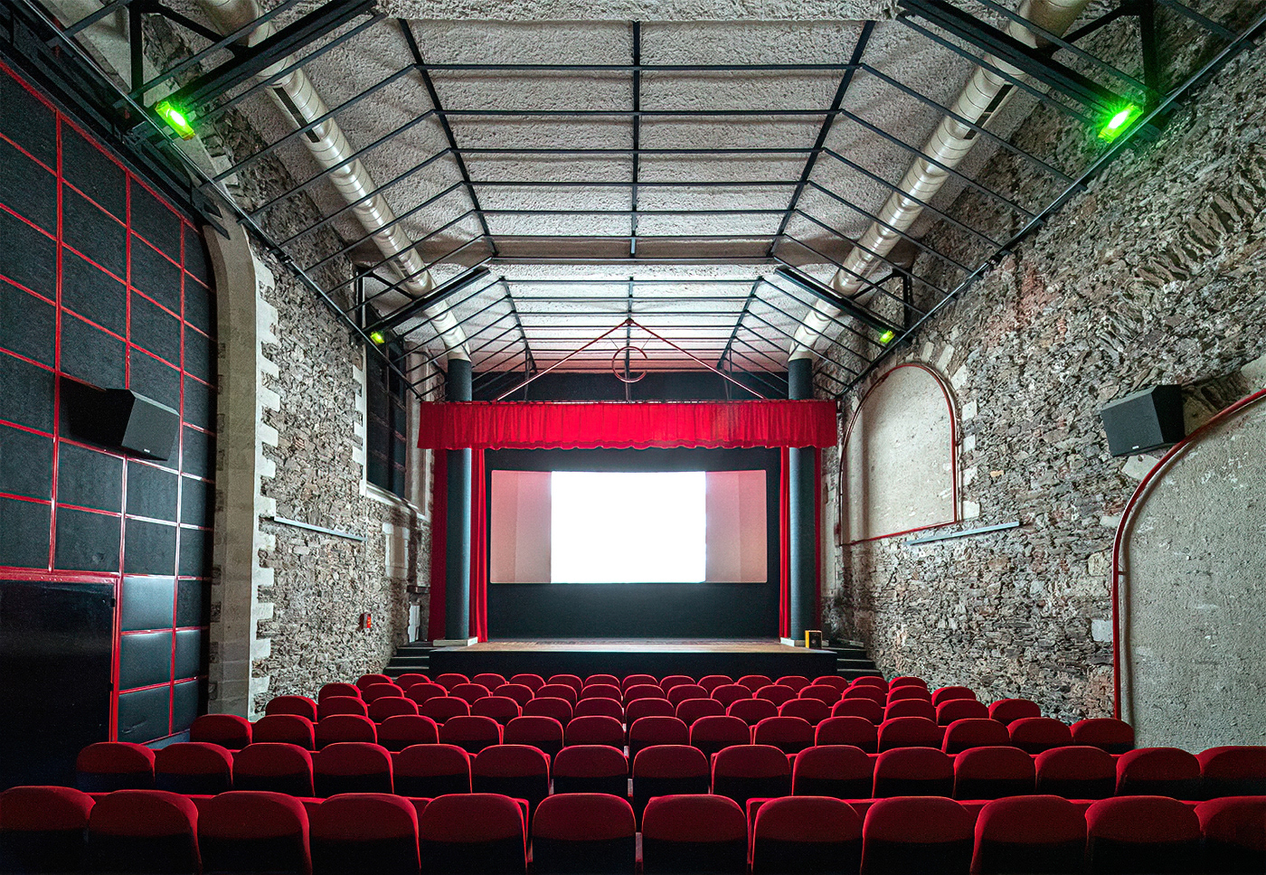 French movie theater 