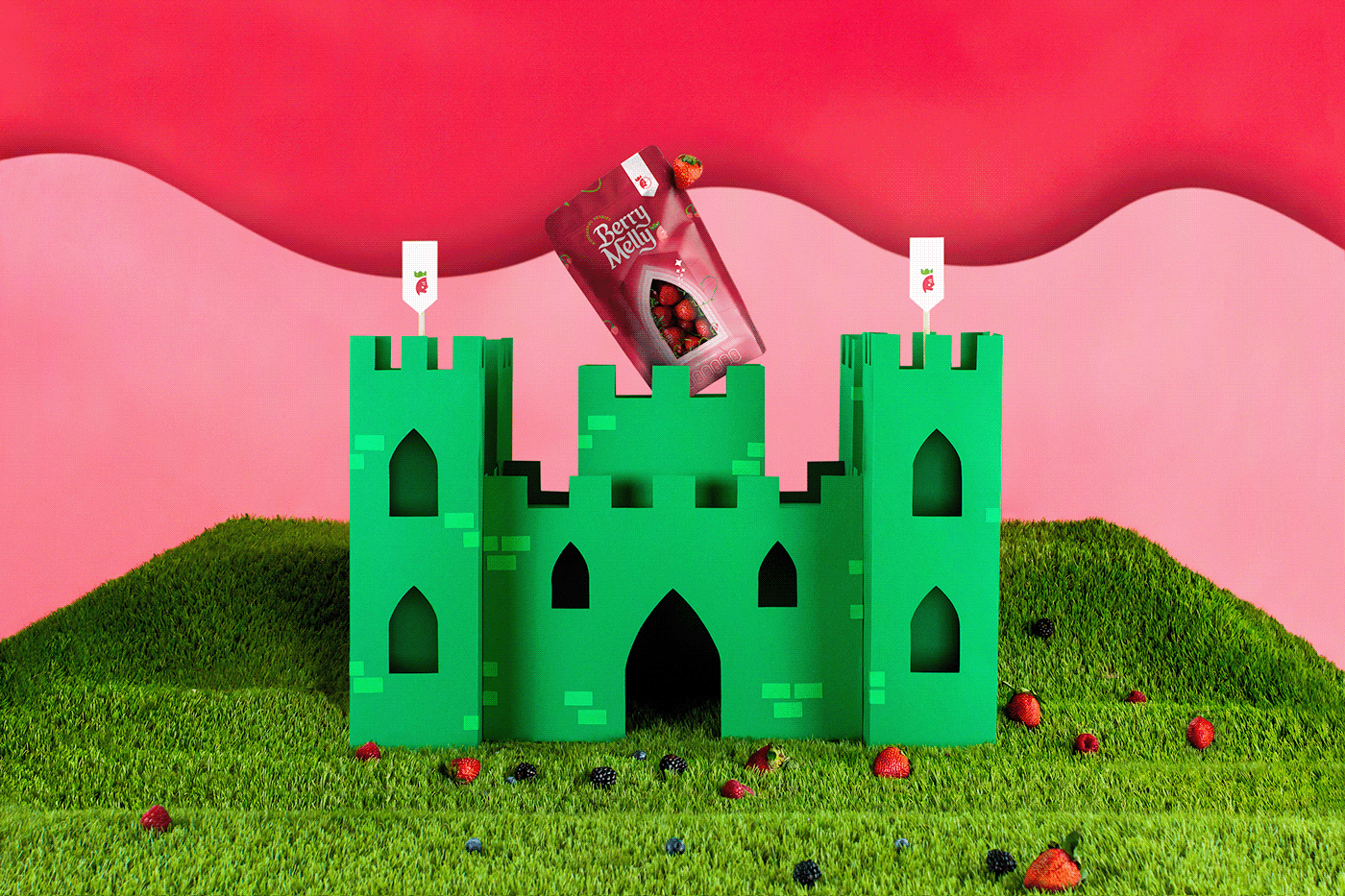 Foto de castillo con empaque de fresas
