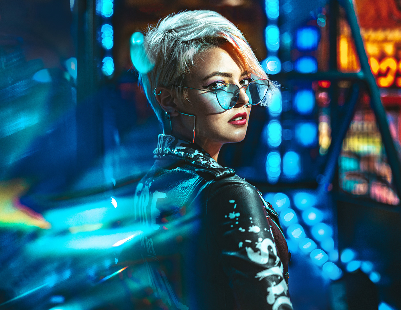 caleidoscopio colors Creative Photography Cyberpunk fashion photography neon prism refraction abstract colorful