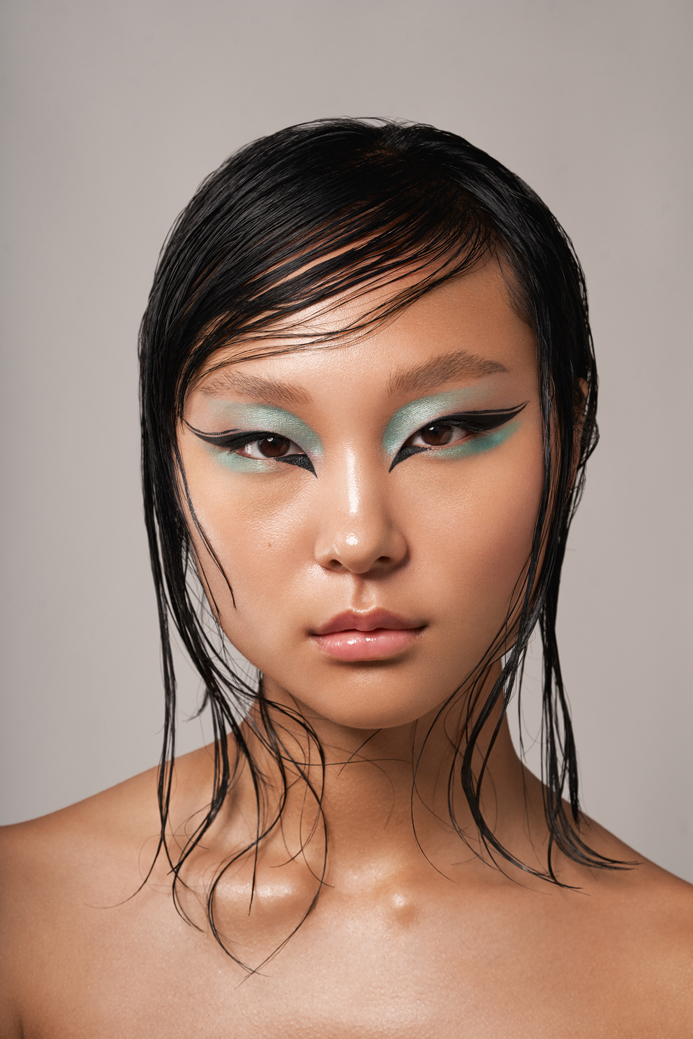 portrait beauty makeup retouch editorial
