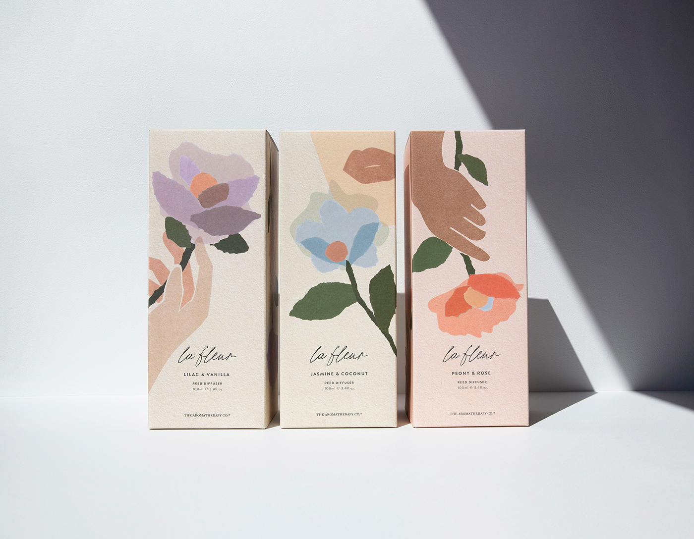 candle diffuser floral graphic design  home fragrance Packaging packaging design Paper Illustration product product design 