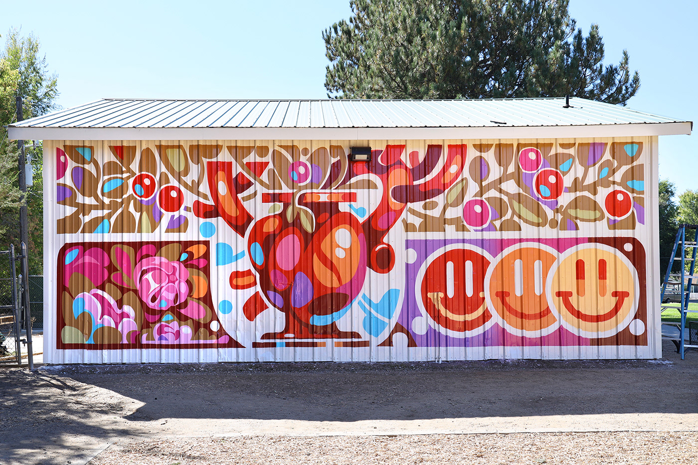 Key Detail Love heart cute Mural wall Graffiti bunny animal FOX