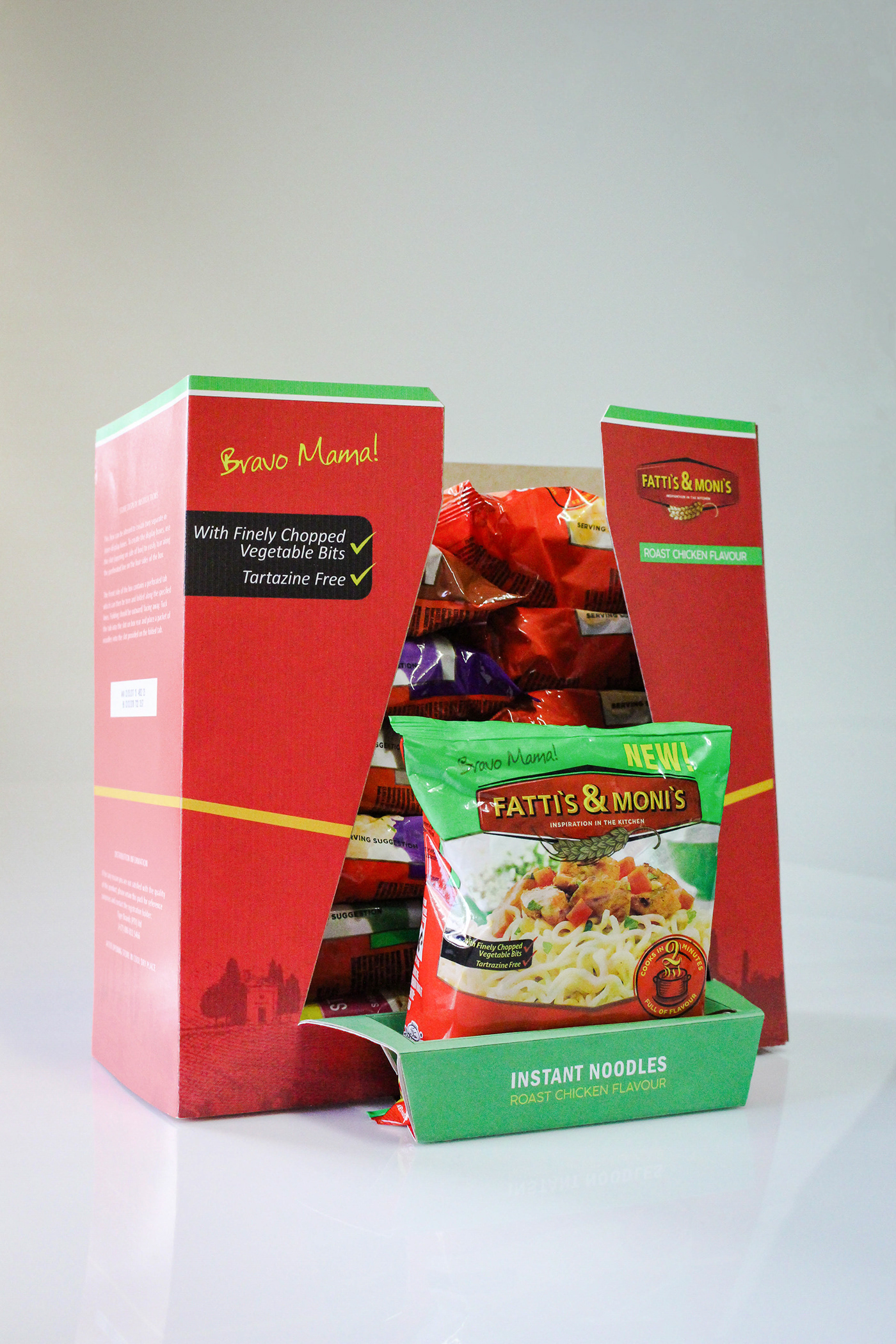 ipsa student gold pack Packaging branding  Retail Store Display graphic design  instant noodles distribution brand recognition
