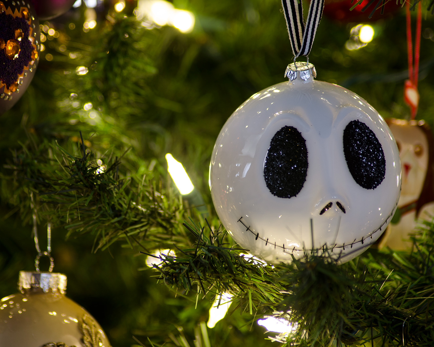 Christmas Tree  ornaments lights