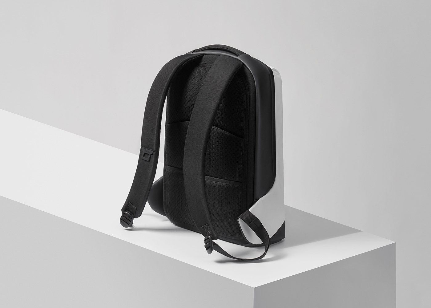 backpack backpackdesign fashiondesign fashiontech oneplus productdesign techgear