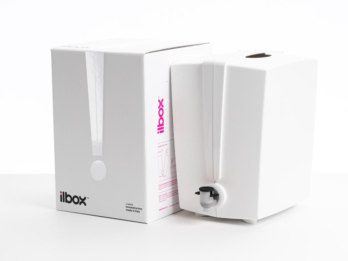 bag-in-box box branding  container dispenser Ecommerce minimal Packaging wine
