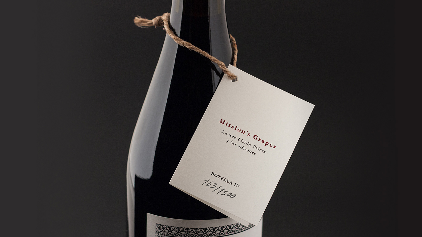 wine vino america Wine Packaging Garamond ols style Packaging typography  