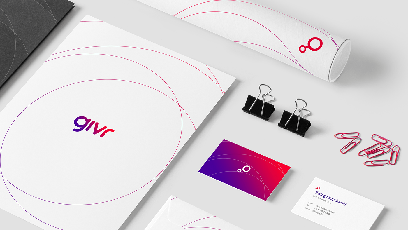 Givr business plataform uxui logo branding  gradient credit card prepaid card creditcardmachine