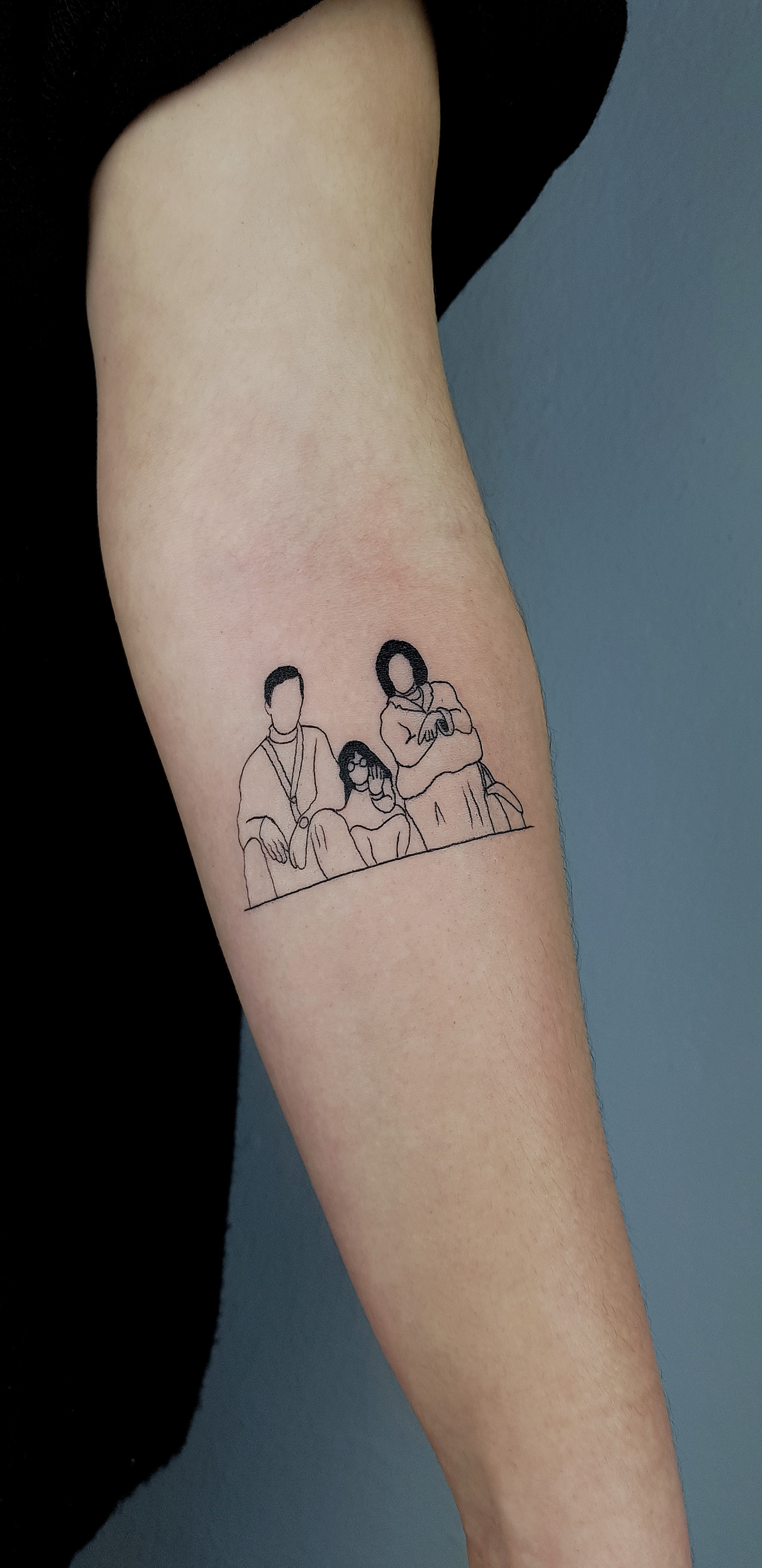 family fineline graphictattoo illustrativetattoo ink linework tattoo tattoodesign   tattooflash