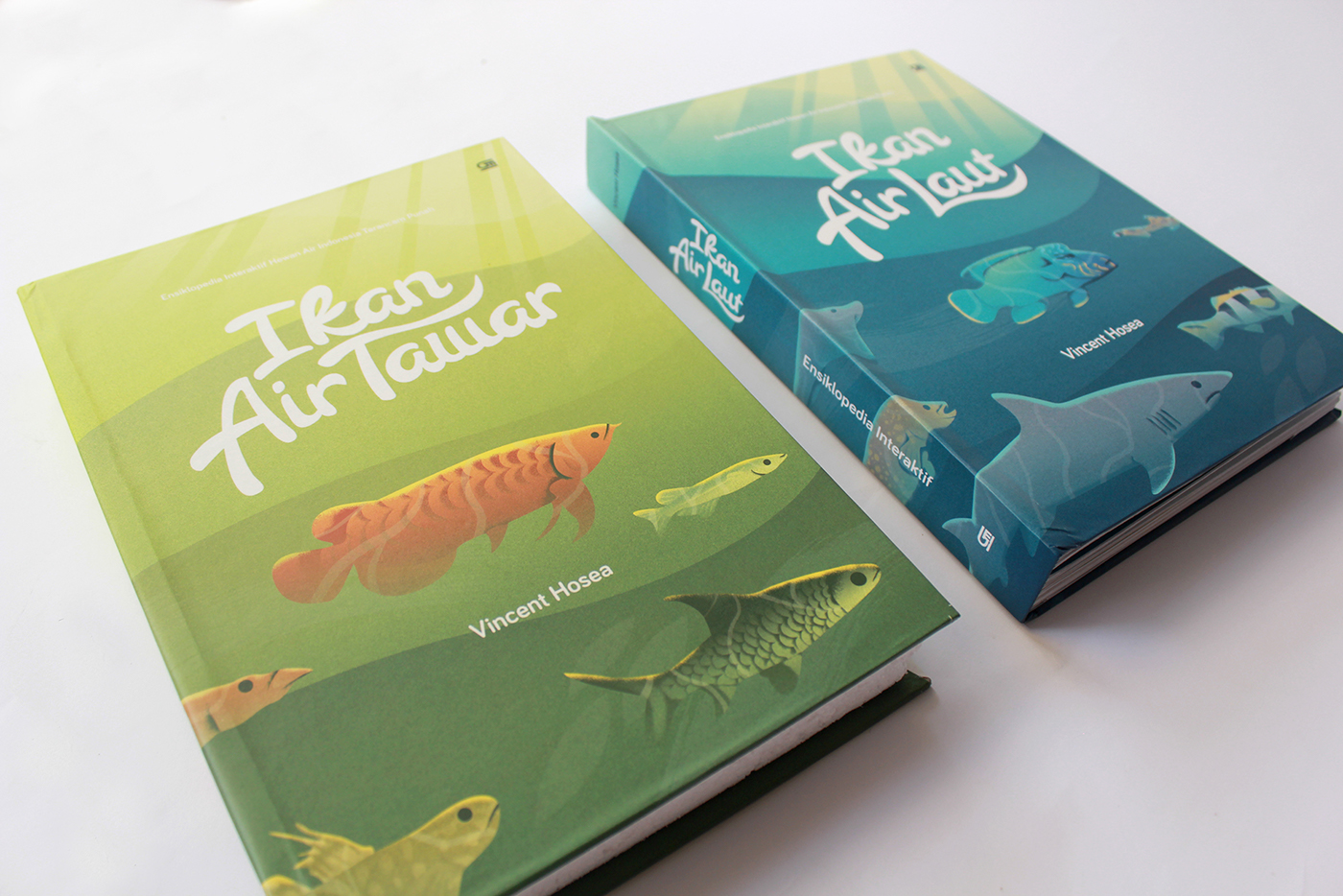ILLUSTRATION  graphic design  interactive book pop-up paper publication fish sea