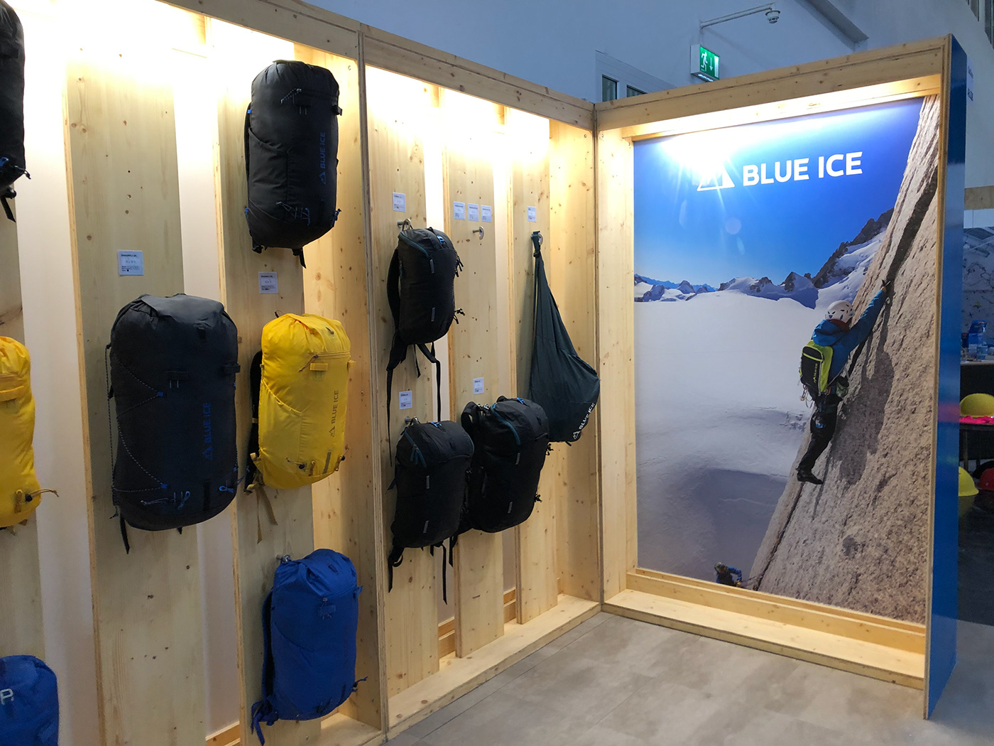 Stand Exhibition  munich Outdoor blueice expo tradefair rockclimbing booth
