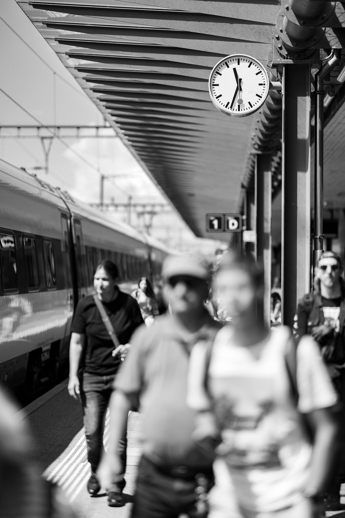 time streetphotography blackandwhite watch clock trainstation