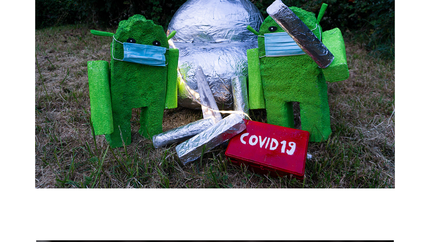aliens COVid installation pandemic photoseries Space  spaceship statue UFO virus