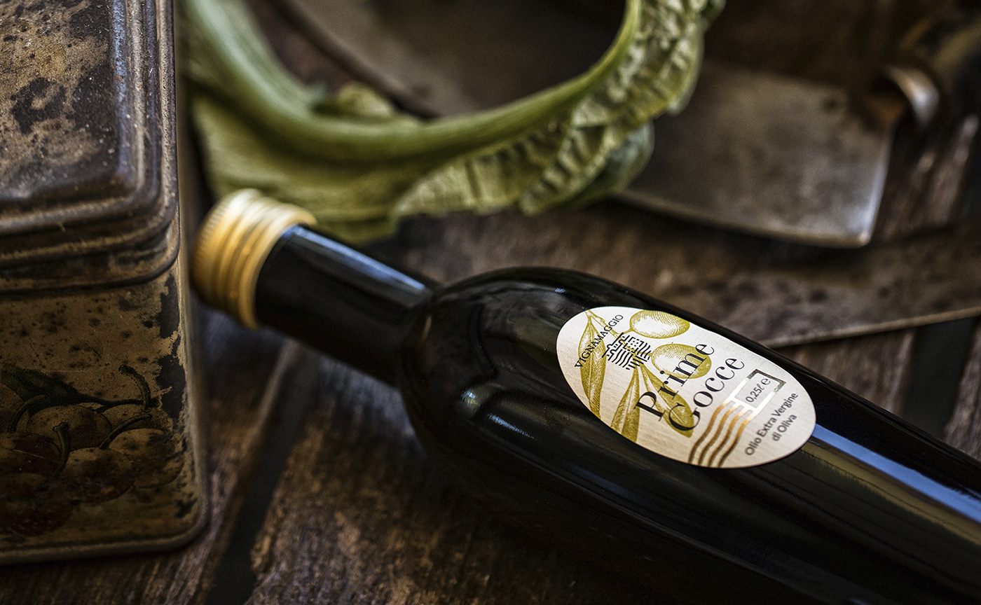 branding  Packaging wine oil Label Tuscany design logo chianti pink