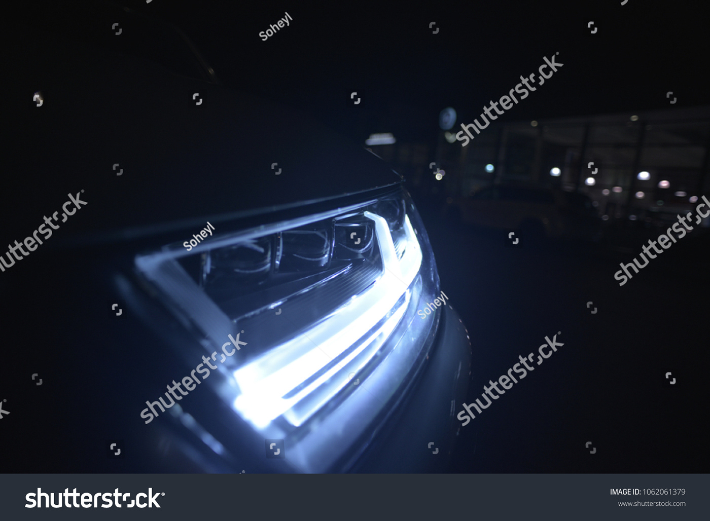 Audi Q7 audi q7 headlight audi matrix led led car headlight led headlight car frontlight Car headlight led car frontlight car automotive  