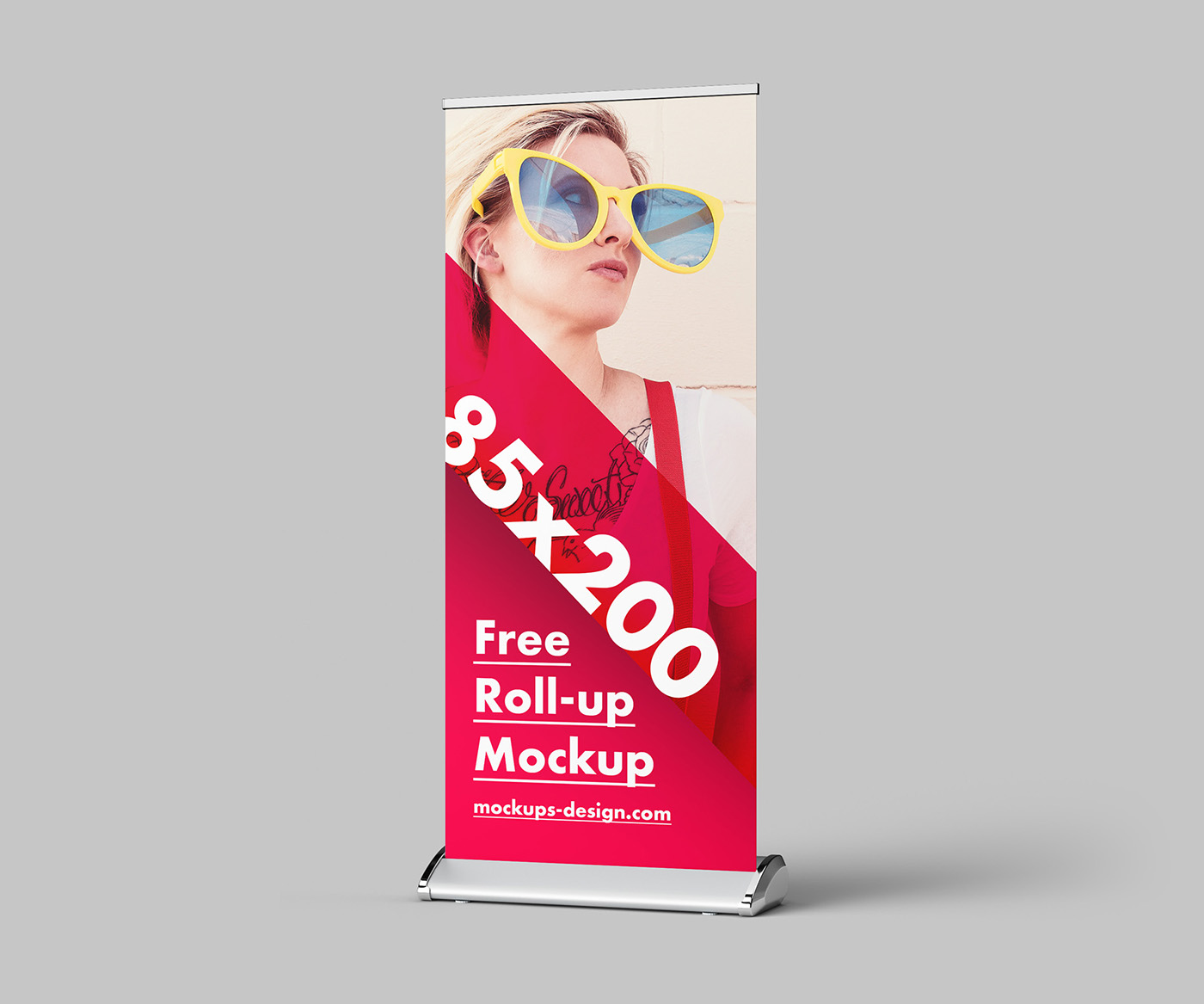 Download Free roll-up mockup / 85x200 on Behance