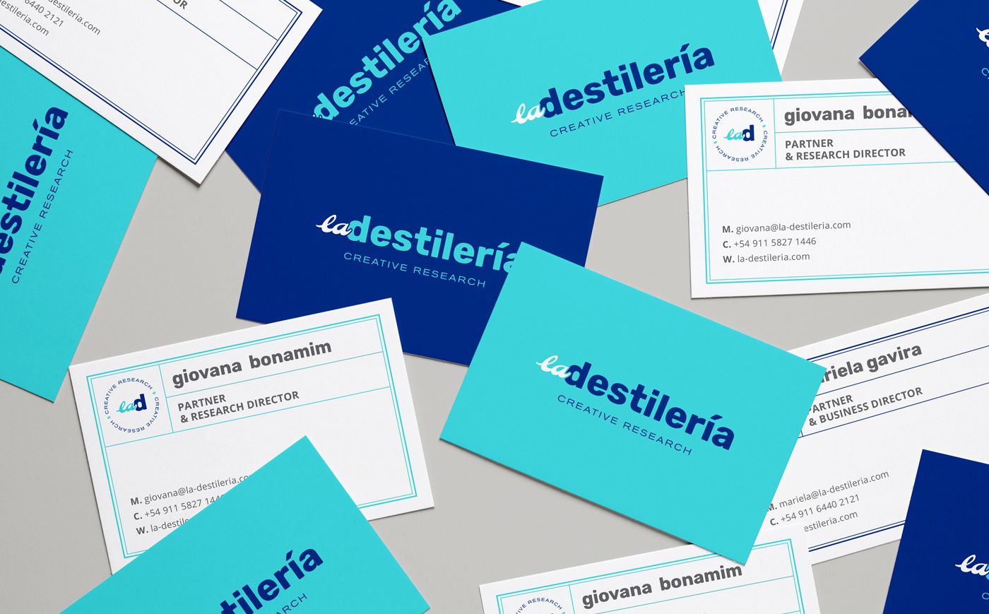 branding  research icons Tarjetas destileria merchandising logo Investigación