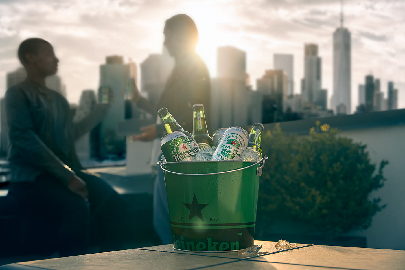 beer-beverage-rooftop-newyork-sundown