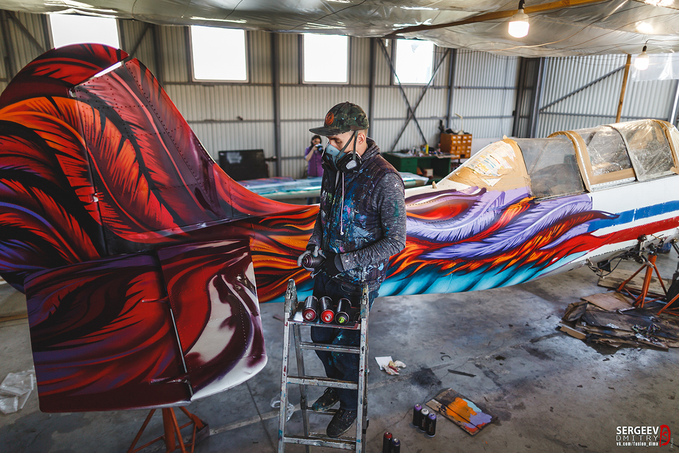 gooze goozeart spraypaint streetart Graffiti Aircraft sportsplane plane dragon fantasy