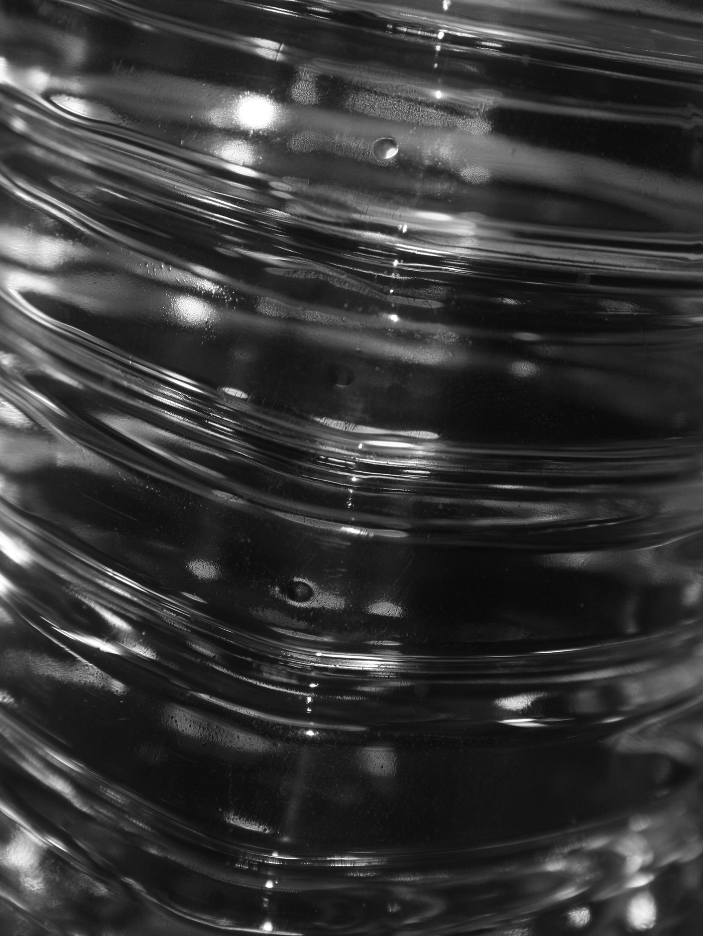 water reflection bottle texture macro