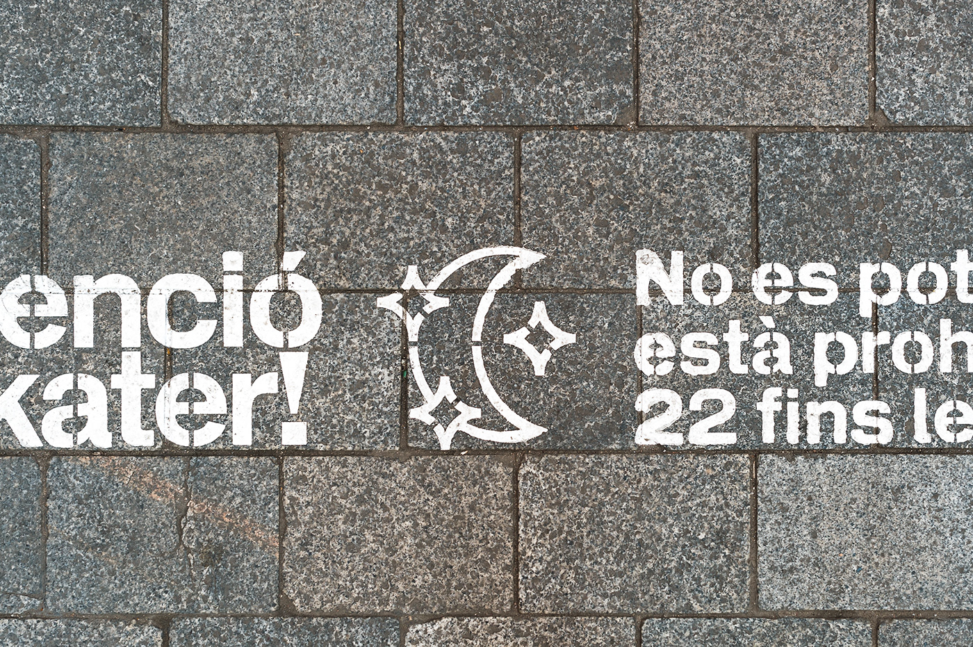 skate Sk8 macba barcelona forma Spot campaign stencil signal