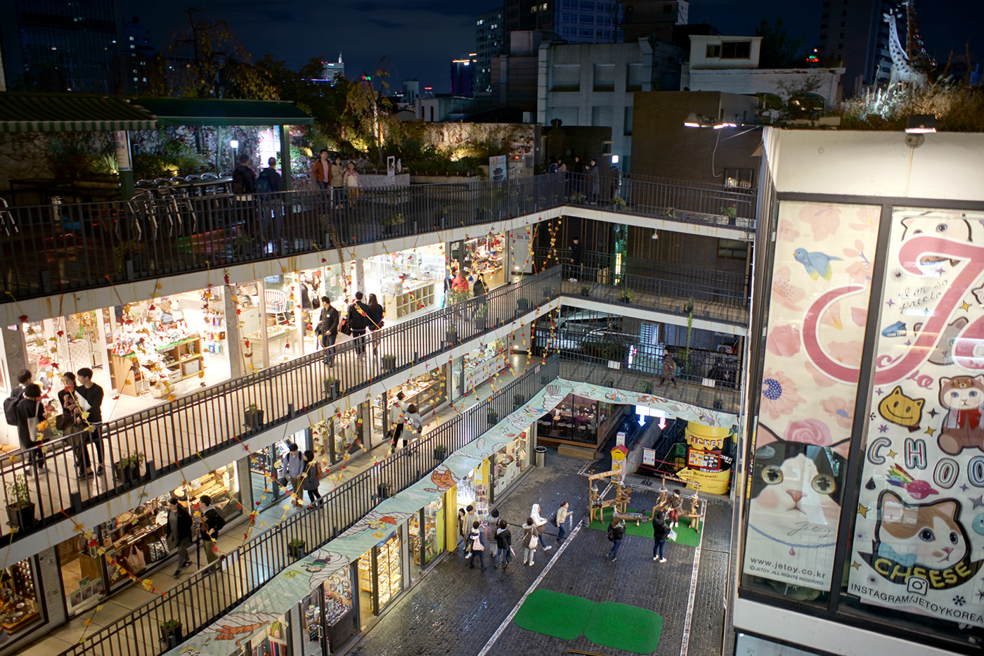 seoul architecture mall Korea modern night lights Shopping