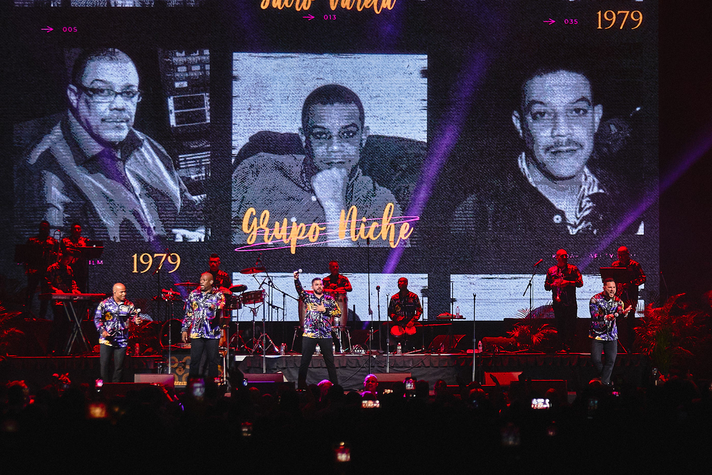 Grupo Niche jairo varela live music salsa