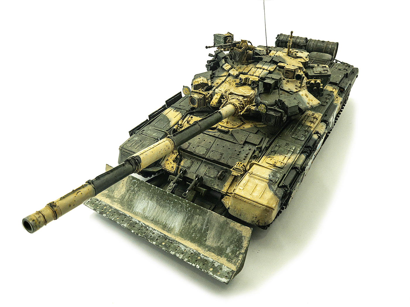 Tank t-90 russian battle tank t90 scale model model tank dozer