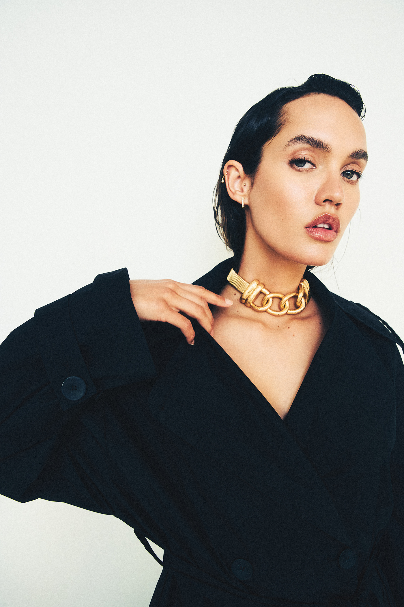 beauty Fashion  france gold jewelry model Necklace Paris photographer portrait