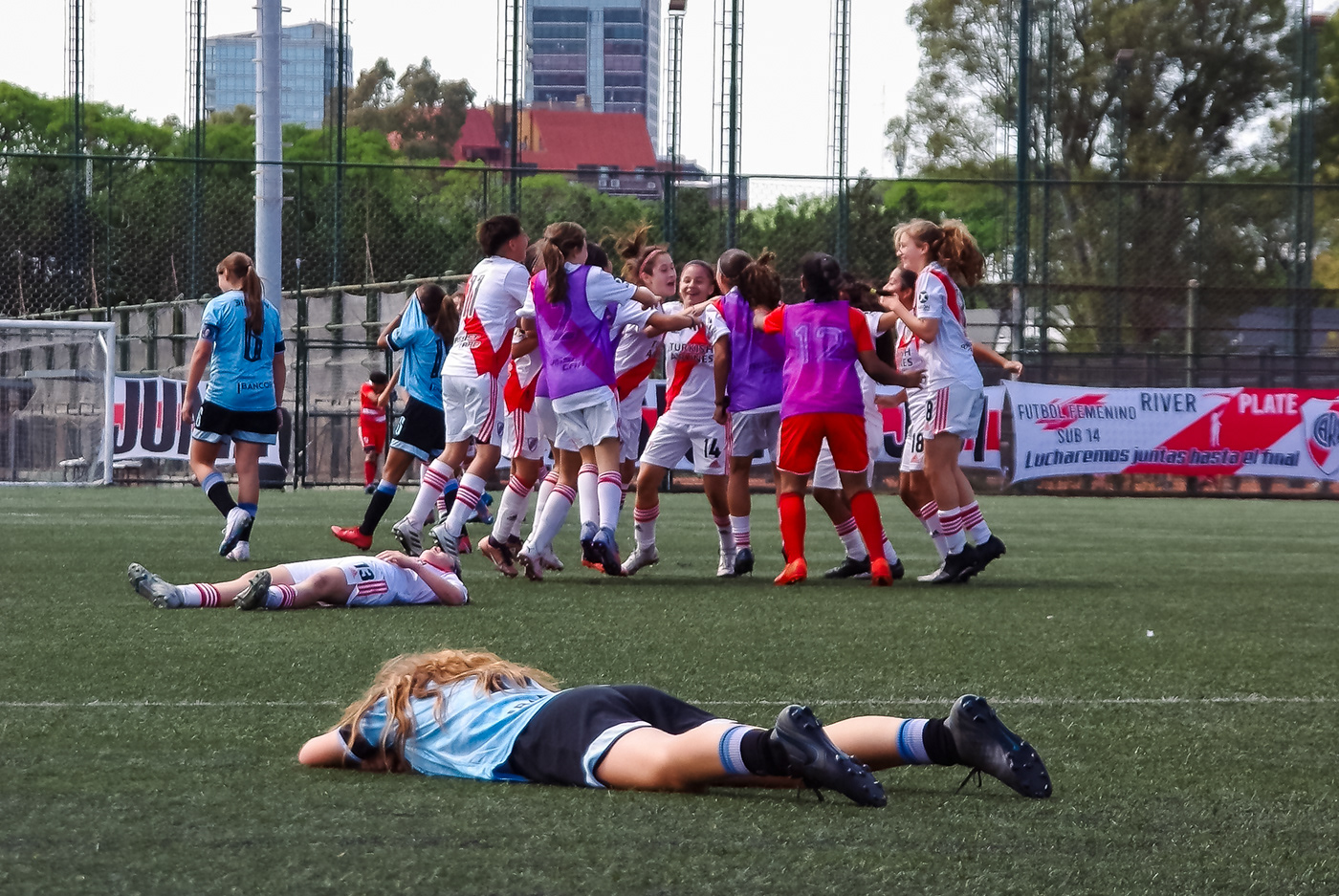 smile sports football soccer Social media post River plate argentina Futbol semifinal fútbol femenino
