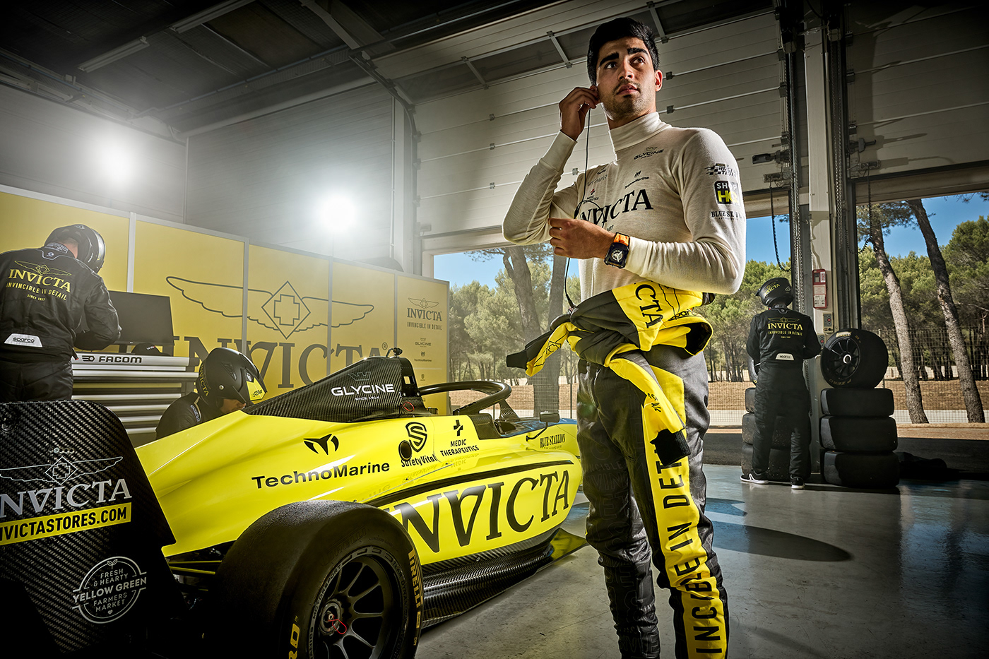 Advertising  automotive   circuit finish Formula 1 Motorsport Photography  Racing watch yellow