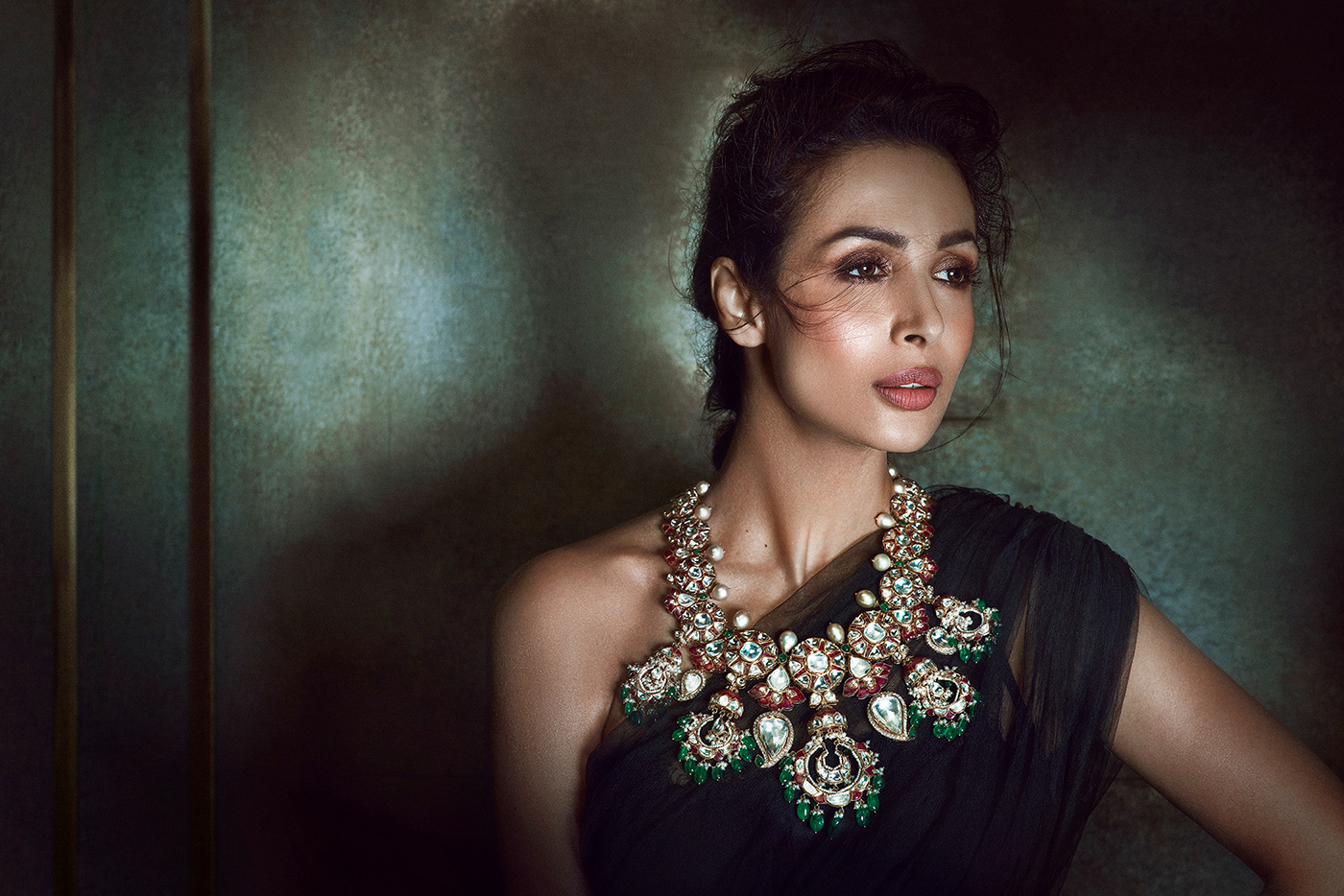 Malaika Arora For Khanna Jewellers On Behance | vlr.eng.br