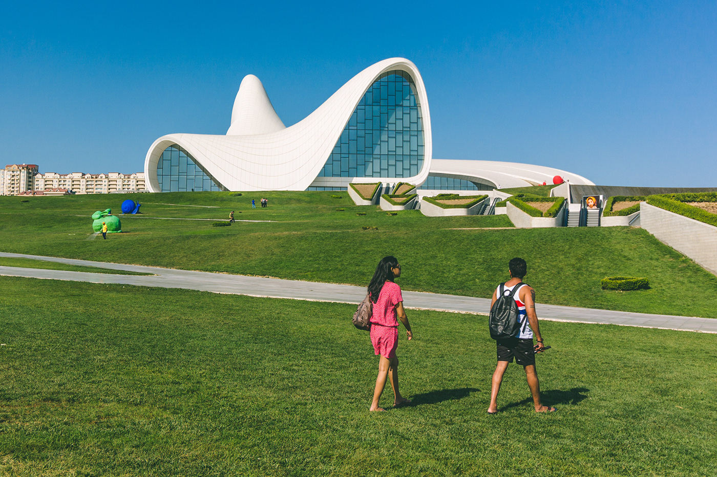 Heydar Aliyev Center baku azerbaijan architecture ZAHA HADID