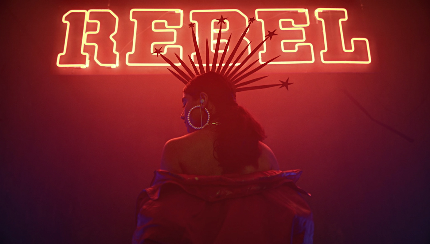 boat headphones music video rebel women Music Video Director neon kiara advani Young