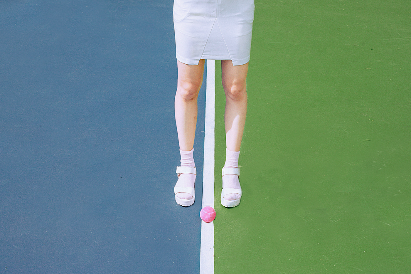 Pinky tennis court Fashion  vietnam asia china campaign pastel