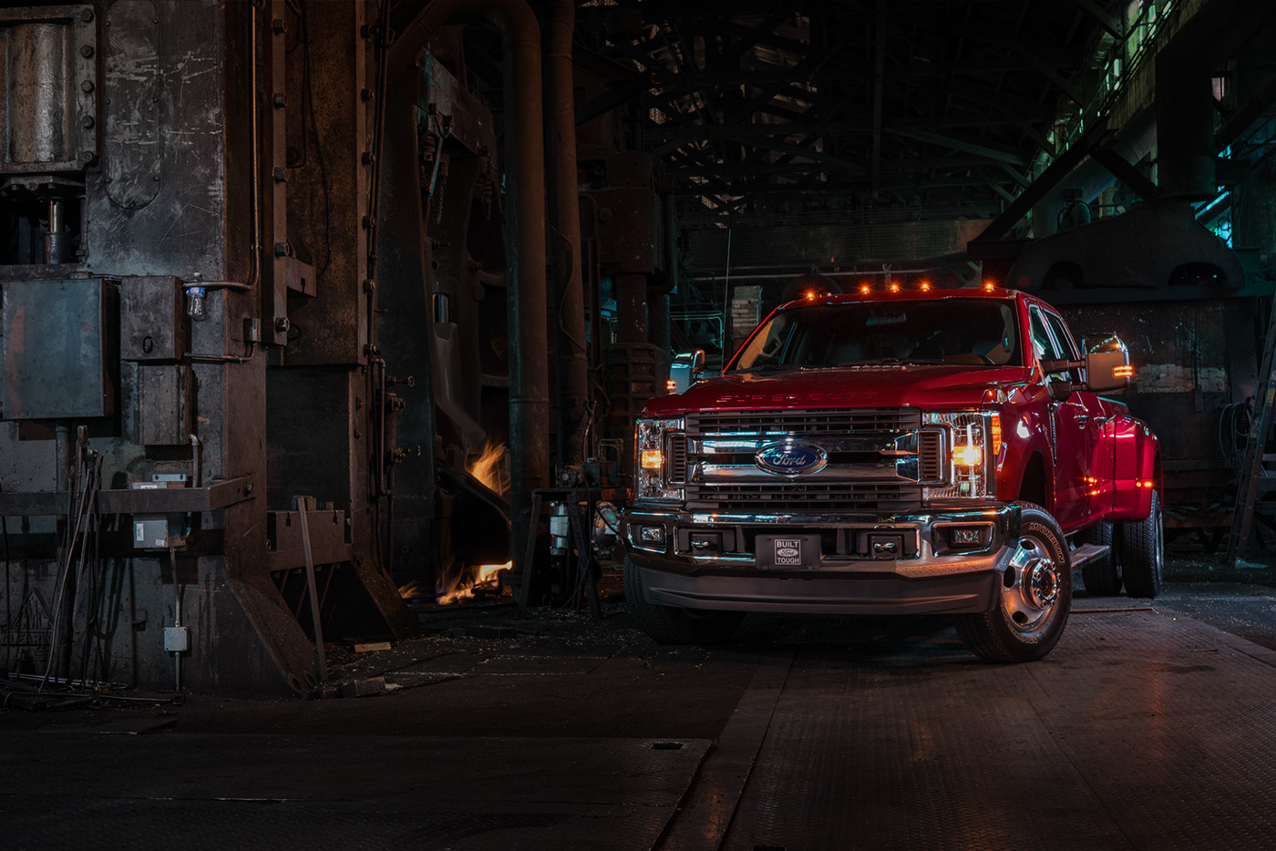 motortrend Ford superduty tough industrial foundry forge Photography  Advertising  editorial