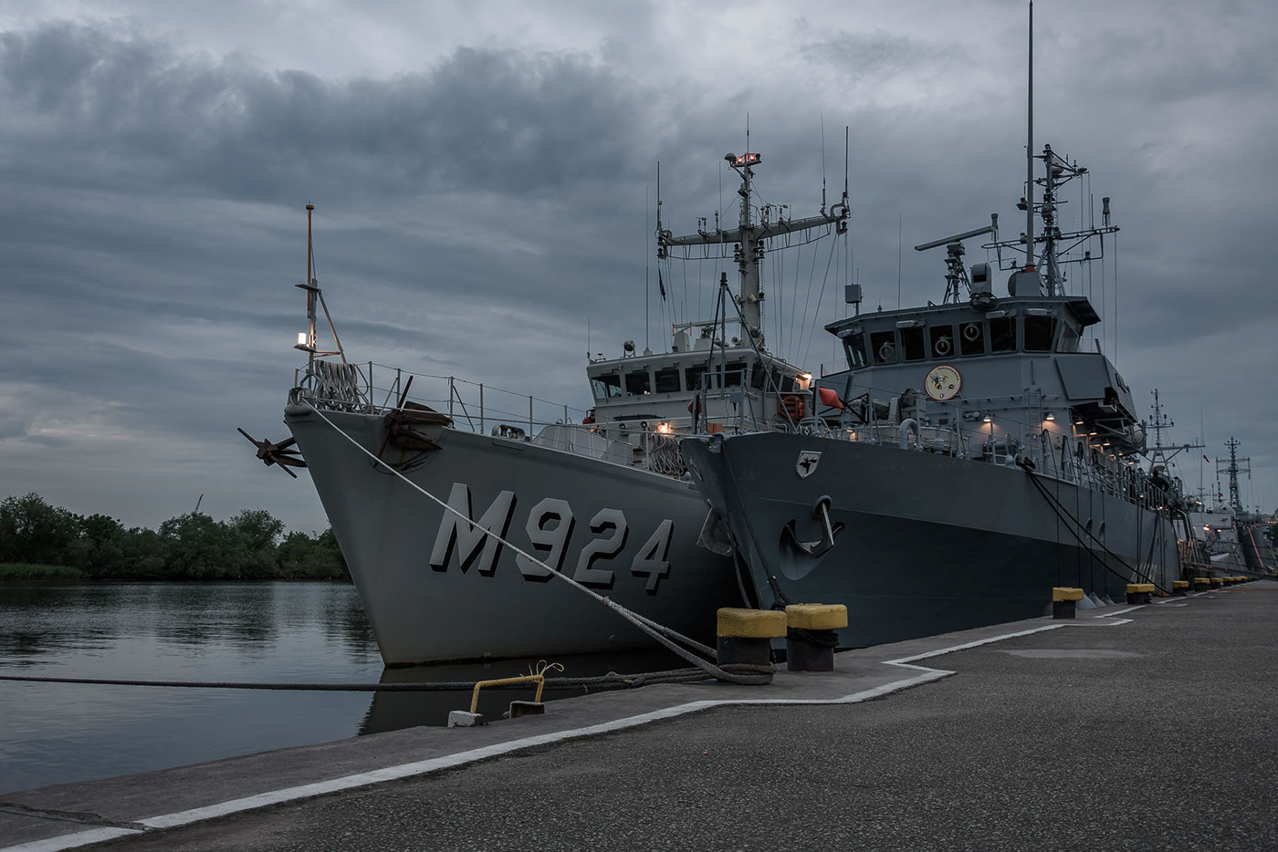 warships ships NATO Military port river MORNING morning light odra Szczecin