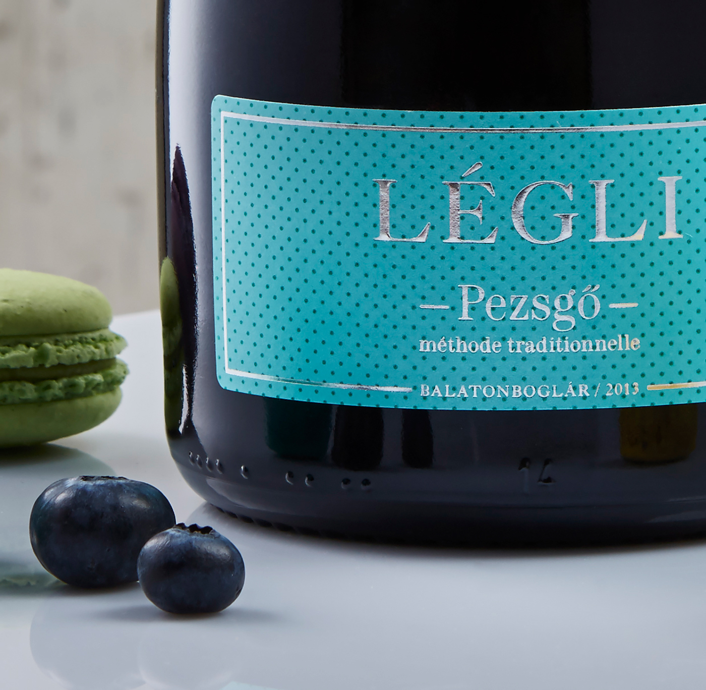 legli Champagne untold story wine budapest branding  clean elegant Furmintphoto daniel ruppert